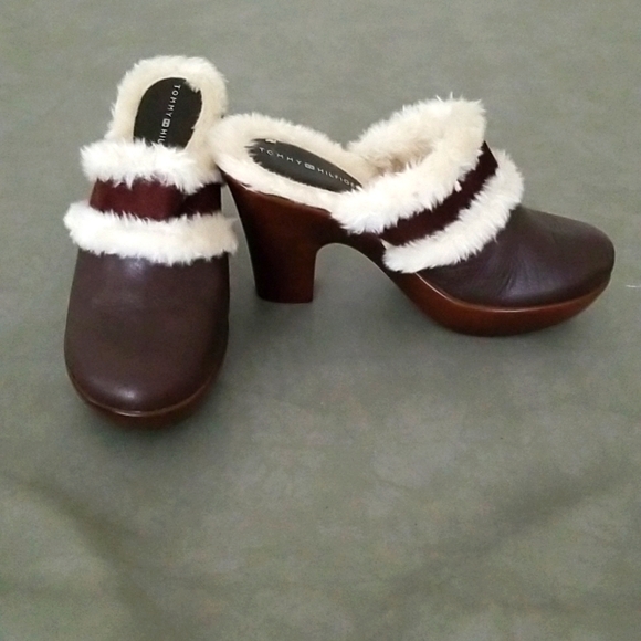 💕 TOMMY HILFIGER FUR LINED CLOGS - Picture 9 of 9